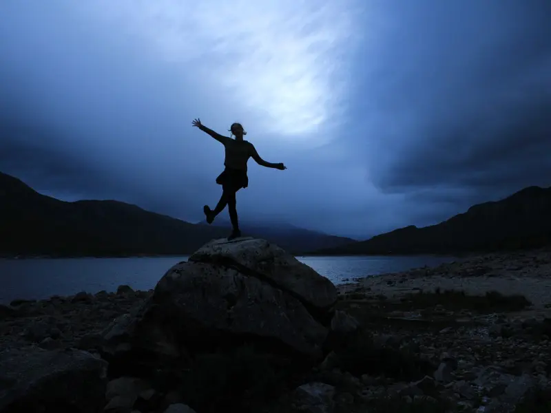 女朋友嫌弃我太矮和我分手，我该怎么去挽回她呢