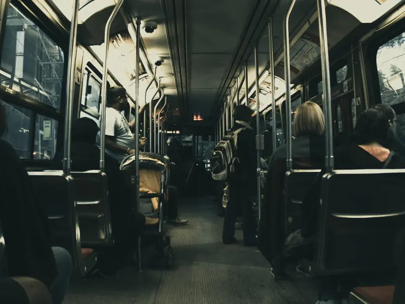 女朋友和我分手了，我找她复合被拒绝了，我该怎么去挽回她