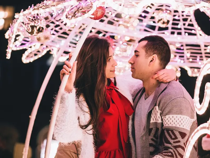 女朋友嫌弃我没有房要和我分手，我该怎么去挽回她呢