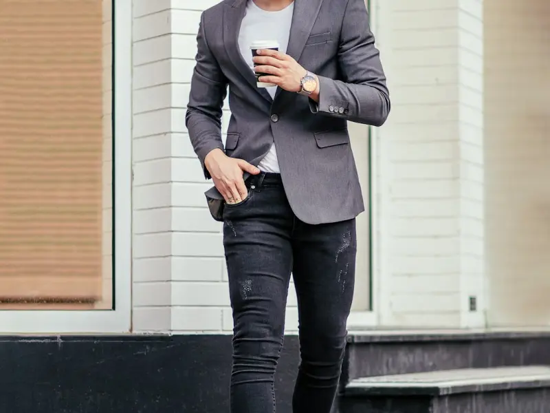 因为我不上进，女朋友对我死心了，我该怎么去挽回她呢