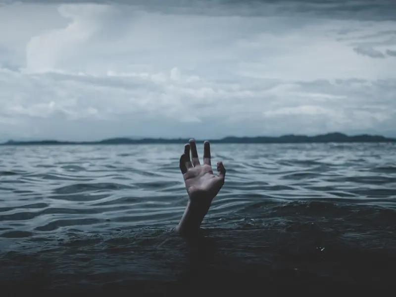 女朋友非要和我分手，我该怎么办