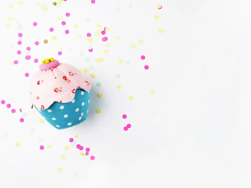 女朋友坚决要离开我，一直不接我电话也不回我信息，我该怎么去挽回她