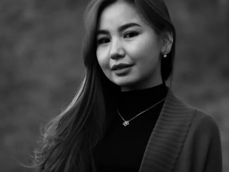 女朋友误会我出轨和我分手了，我该怎么挽回