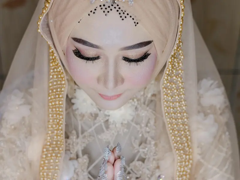 女朋友说对我已经没有之前的感觉了要分手，我该怎么去挽回她