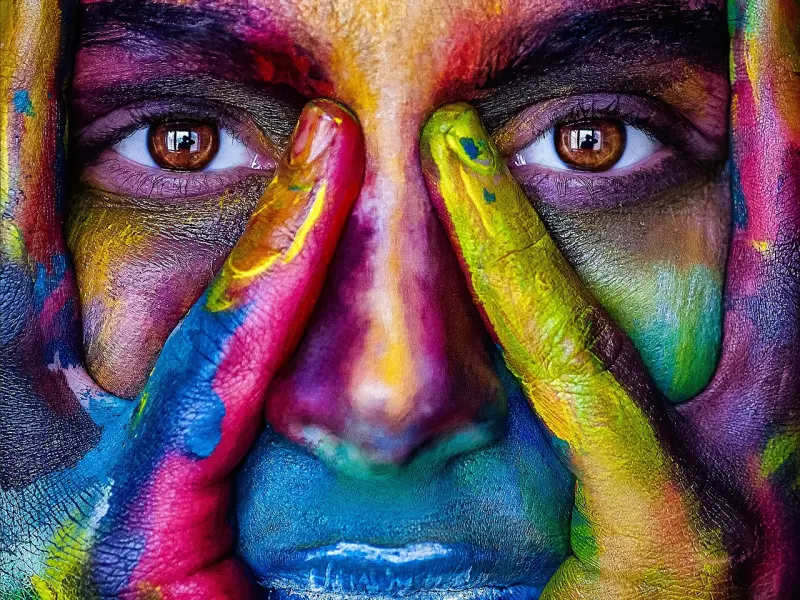 女朋友说我不上进给不了她未来要和我分手，我该怎么去挽回她