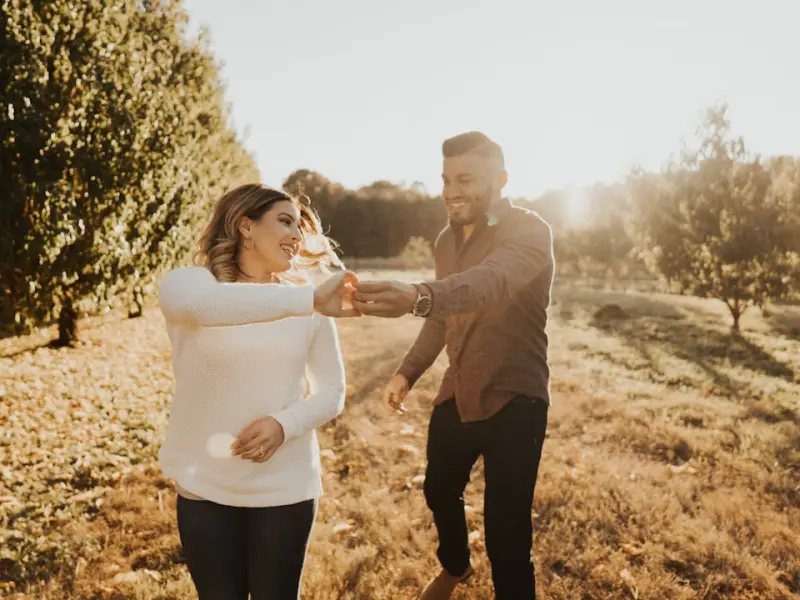 女朋友说不想和我谈恋爱想和我做好朋友，我该怎么办