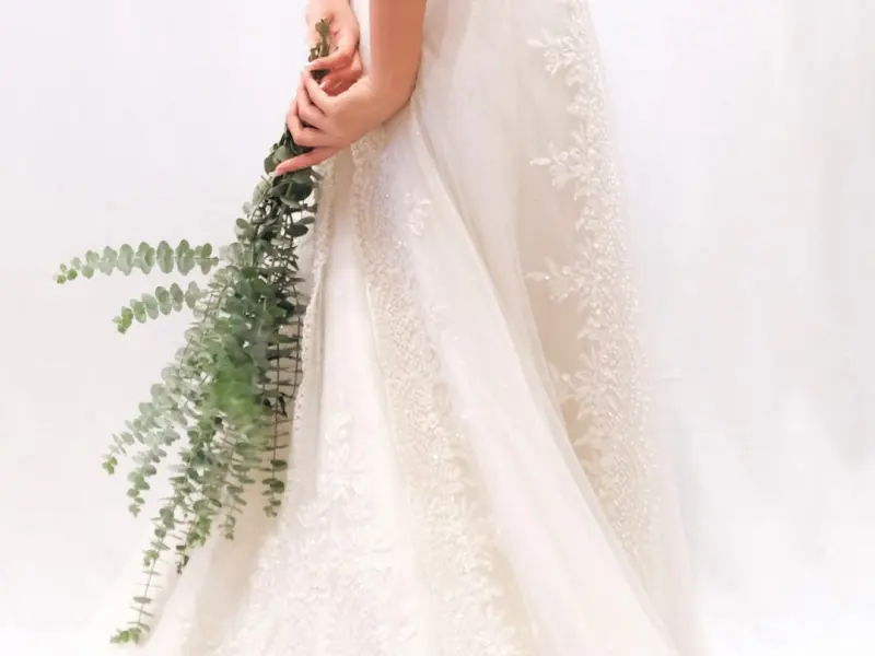 女友说异地恋她很没有安全感，要和我分手该怎么办