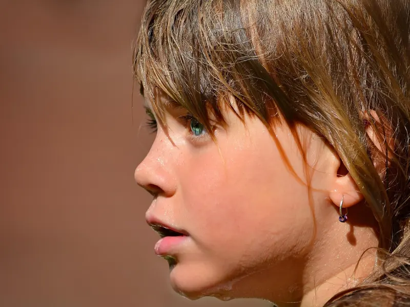 女朋友说她厌倦了和我在一起要和我分手，我该怎么去挽回她的心