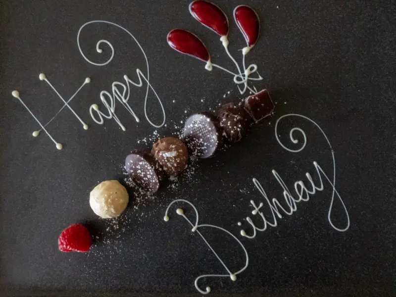 女朋友觉得我们三观不同和我分手，该怎么挽回