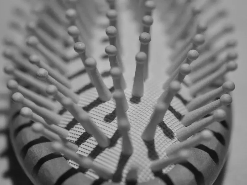 因女友领导对她太好老是跟她吵架闹分手，我该怎么挽回她呢？