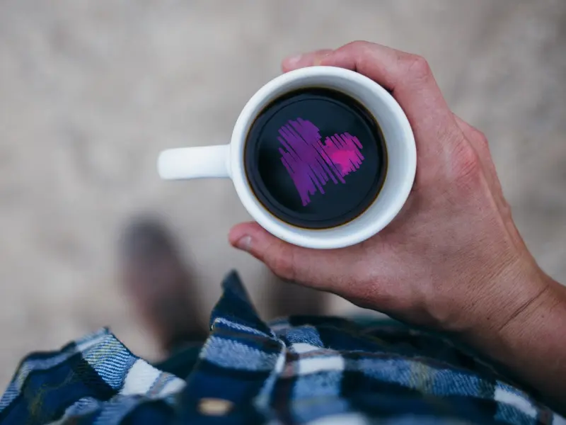 老公总喜欢酒后吹嘘感情史，我该怎么做不伤他自尊？