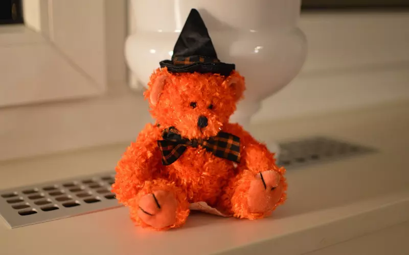 老公出轨了，现在被小三给迷住了，都不着家，我该怎么办