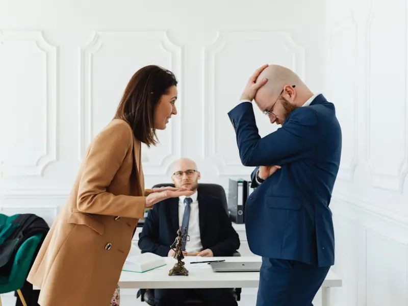 丈夫不愿调节我和公婆之间的问题，只会指责我