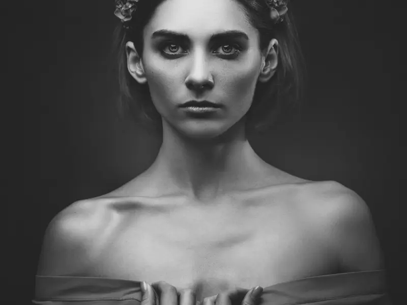 老公对我很冷淡原来是在外面有小三，我该怎么办