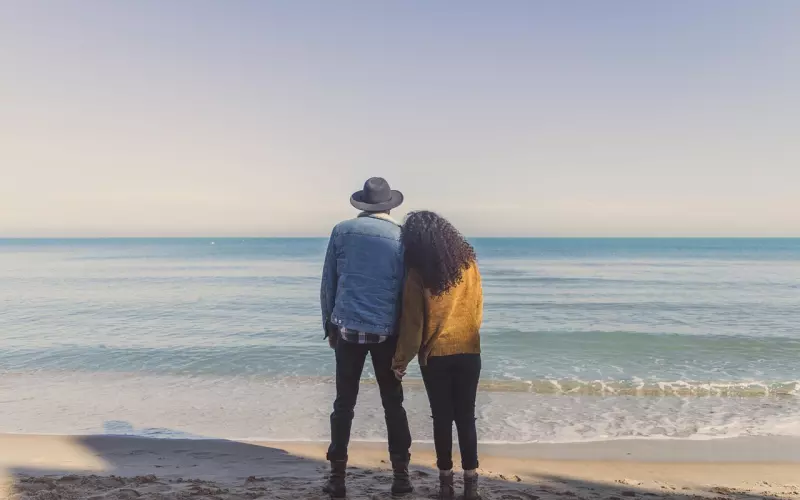 不够成熟的男朋友像弟弟，分手后我要挽回吗