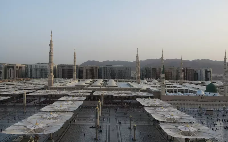 异地恋男友不愿意到我城市发展，怎么维持？