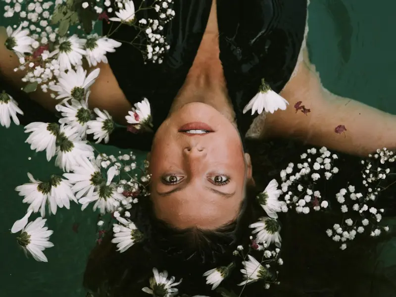 我和异地恋的女友分手了，怎么办