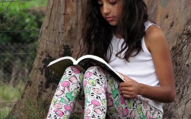 ?姐姐出差，让小姨子来看家……结果........!!