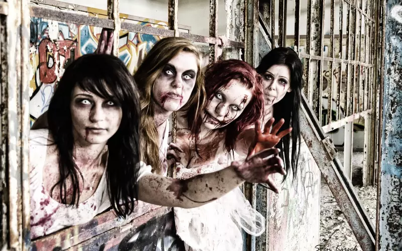 今日全国哀悼！今晚万人念佛！超度一切亡灵！愿亡者早生净土 离苦得乐！（敬请转发，功德无量）