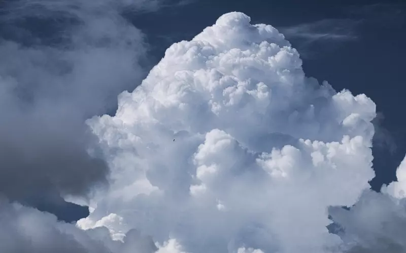 千万不要太在乎一个人（说的真好）