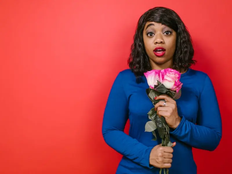 男人再怎么深爱一个女人，也不能为她做这4件事！