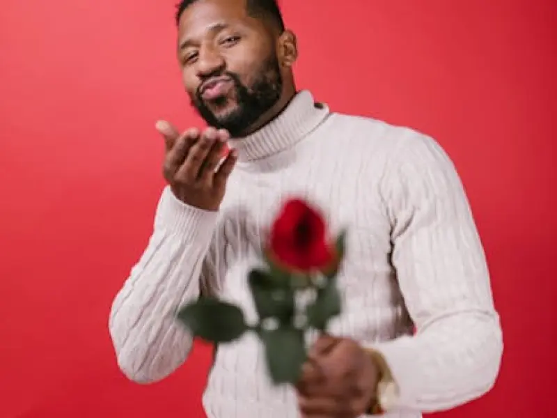 男人再怎么爱一个女人，也不要为了她做这3件事！