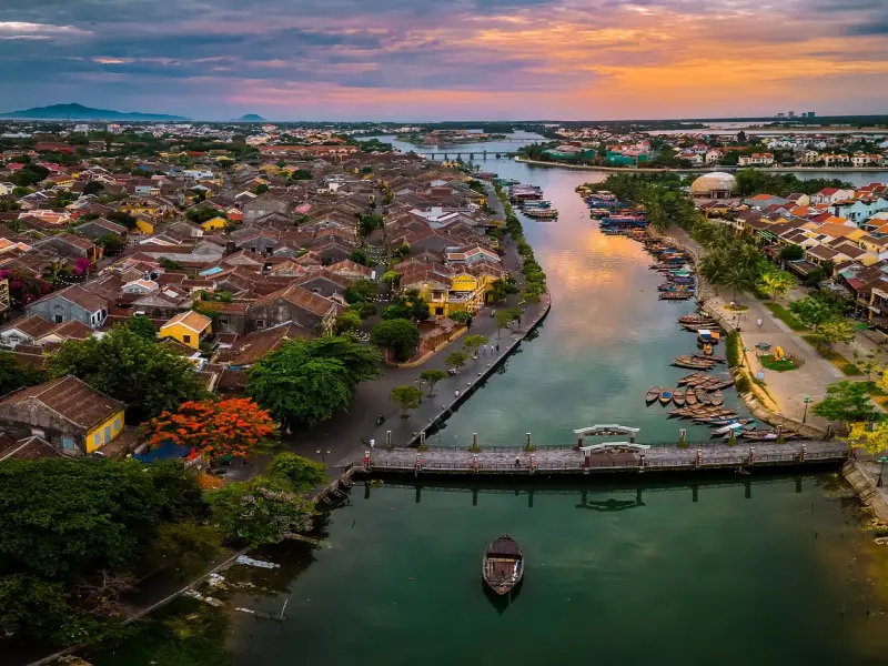 “再怎么想念一个男人，也别一直联系”