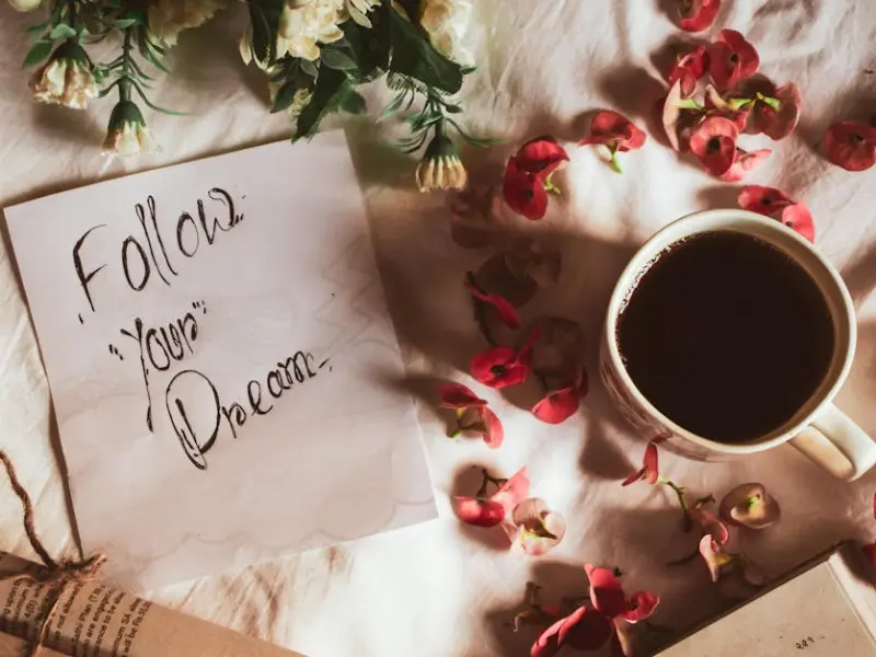 注意，男友有这几个表现就是想分手的前奏