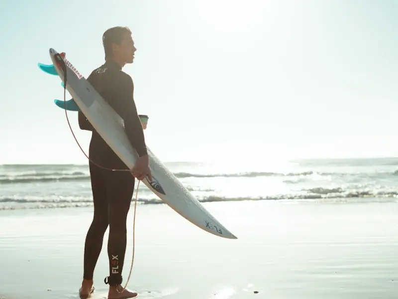 微信上，男人有这几种表现，说明他想你想得快“发疯”了！