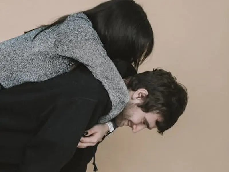 这两招一旦你学会，前任会心急求复合