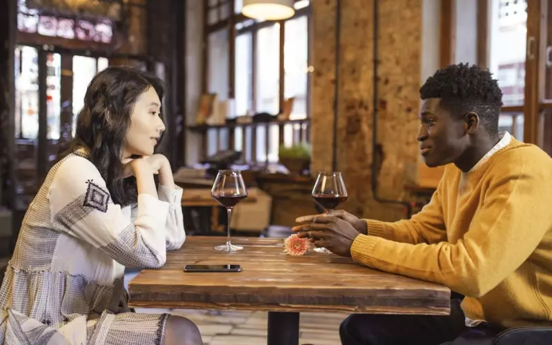 网恋彻底毁了一个已婚女人(女人网恋的忠告)