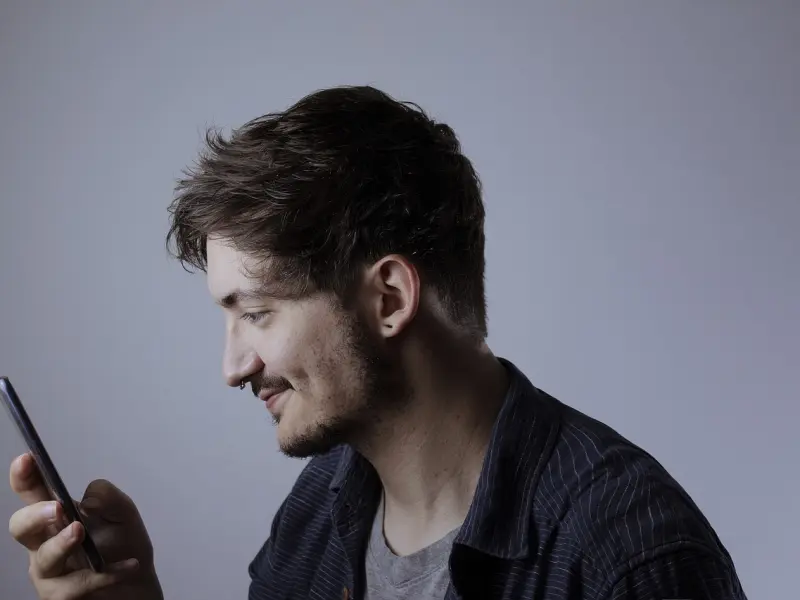 “只有花心的男人，才会这样称呼你”，女人别傻傻不懂