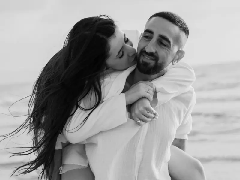 有效地解决矛盾，才能让感情长久幸福