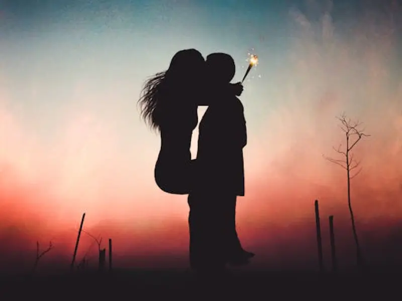 “男人真心爱你，才会舍得给你四件最宝贵的东西”