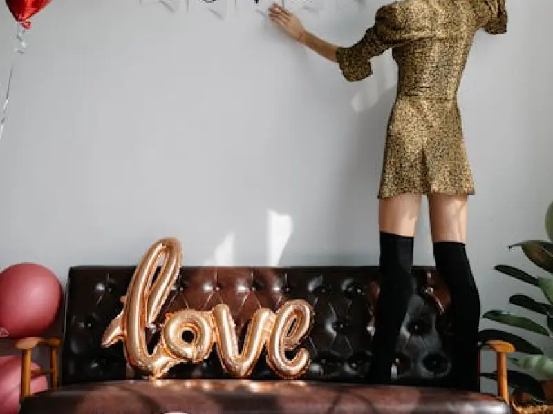 女人真心爱你，才会舍得给你3件最宝贵的东西