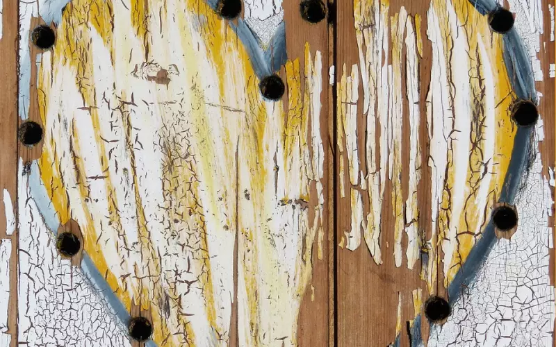 真正痛了，才知道心有多累...