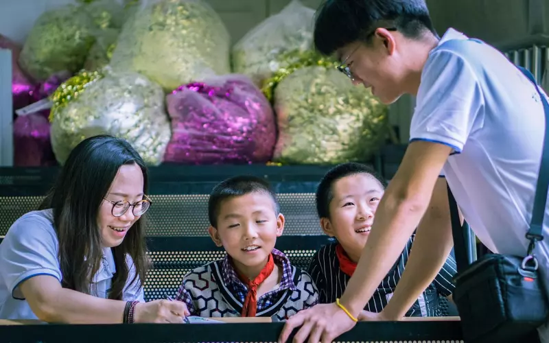 我们成都市心理咨询辅导中心成立疫情心理救援热线为您服务