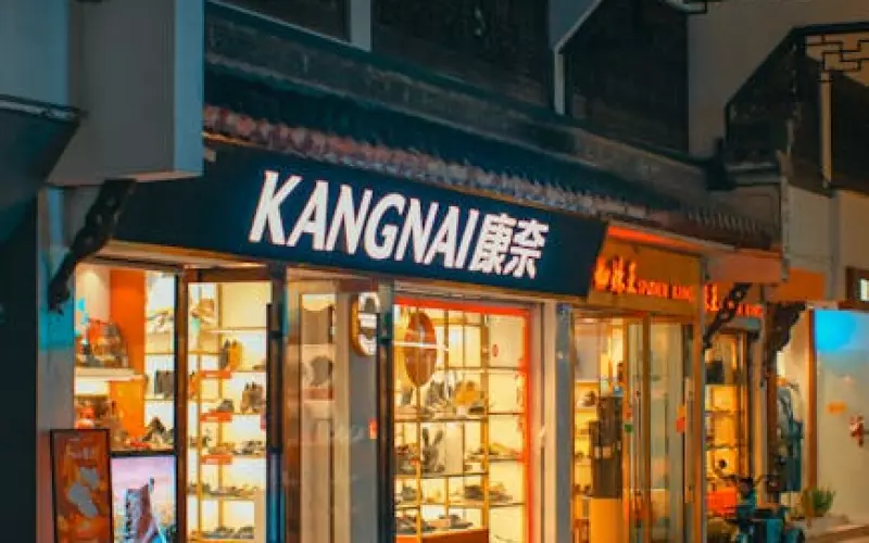 痛苦的网恋香香(痛苦的网恋)