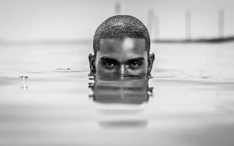 表面坚强的人，最让人心疼