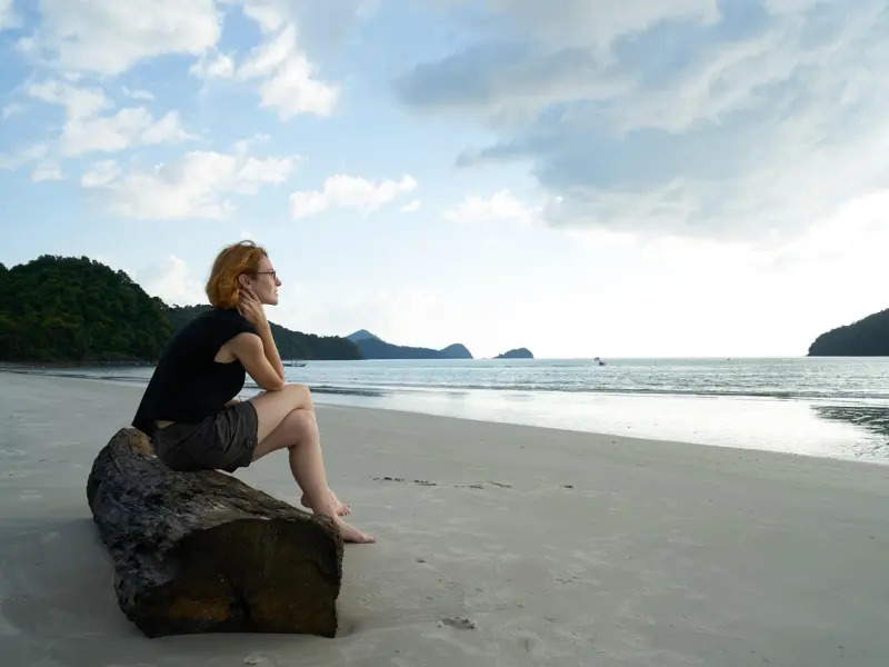 发朋友圈很潮的一句话心情短语，句句走心，越读越有味！