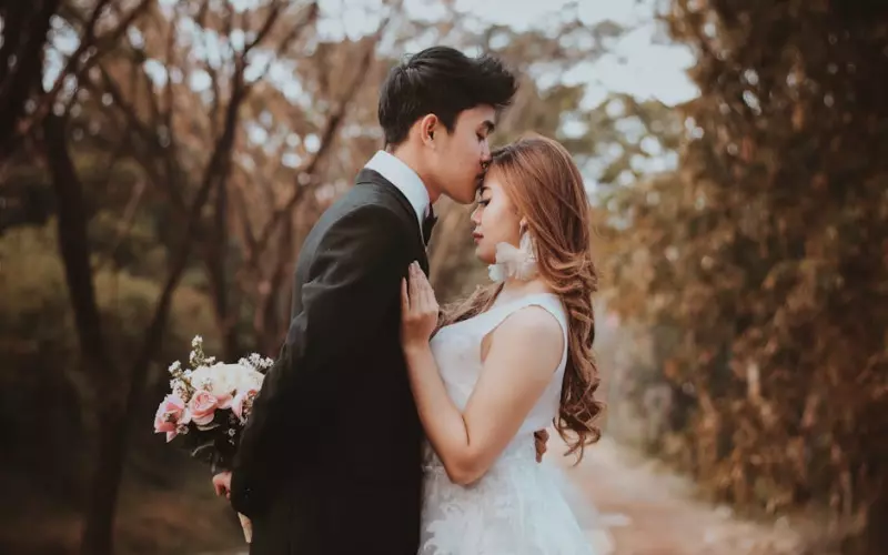 挽回爱情挽回婚姻实战(用真心挽回女友用短信挽回婚姻)