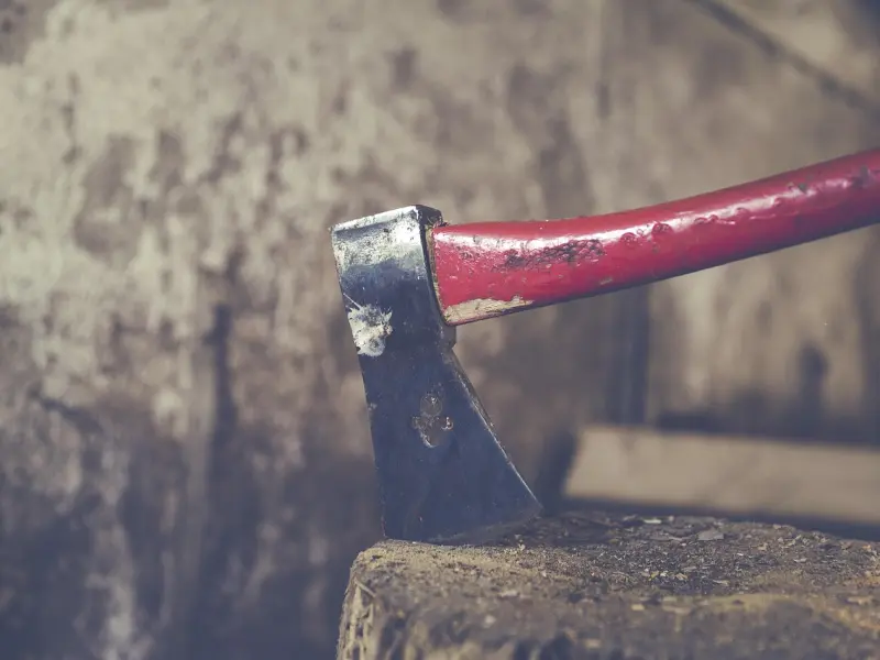 挽回男友实战攻略：男友劈腿怎么挽回？挽回前男友必读攻略