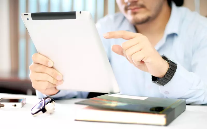 推拉在手，男神我有