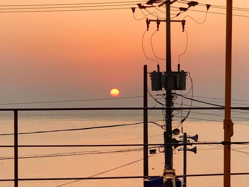 问答|自我存在感弱的姑娘，如何改变自己