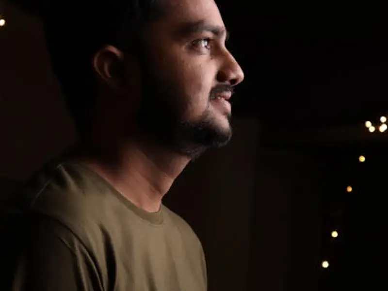 问答 | 总忍不住和男友的前任比较，我是有毛病吗？