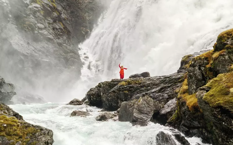 挽回有外遇的老公：面对老公的婚外情，不想放弃这段婚姻该怎么办？