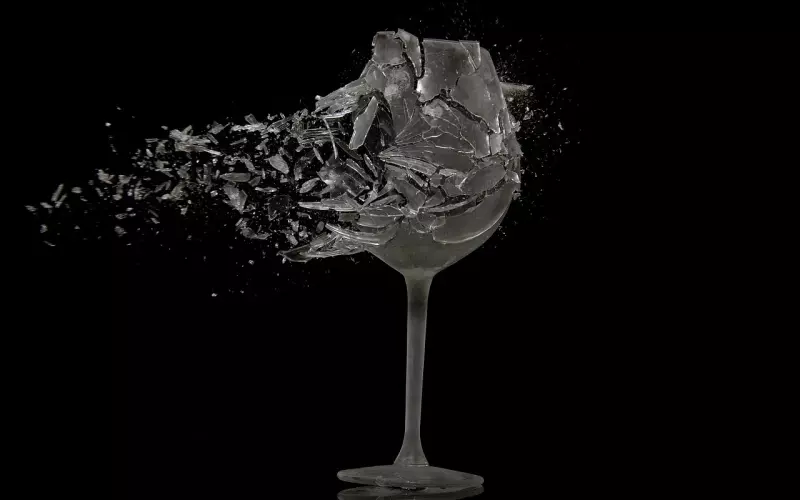 挽回有外遇的老公：婚姻因小三的插足变得支离破碎，该怎么挽回？