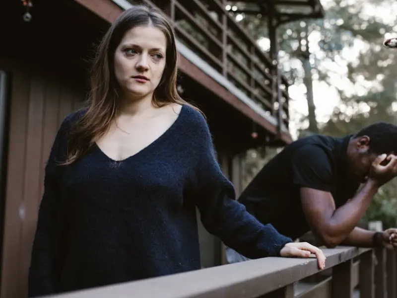 分手后舍不得？想要挽回，这样做他会深深的爱上你