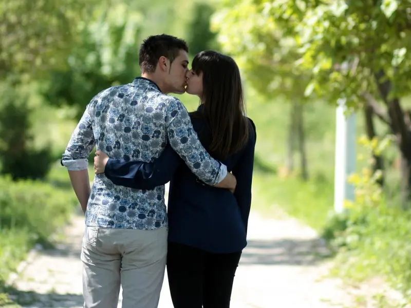 挽回爱情：道歉的艺术，让假性分手止于假性分手