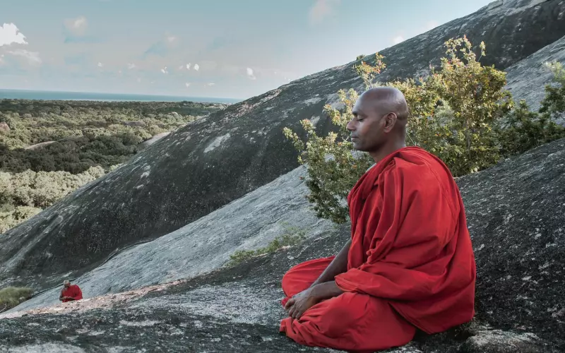 烤婴魔僧阿赞Leeair